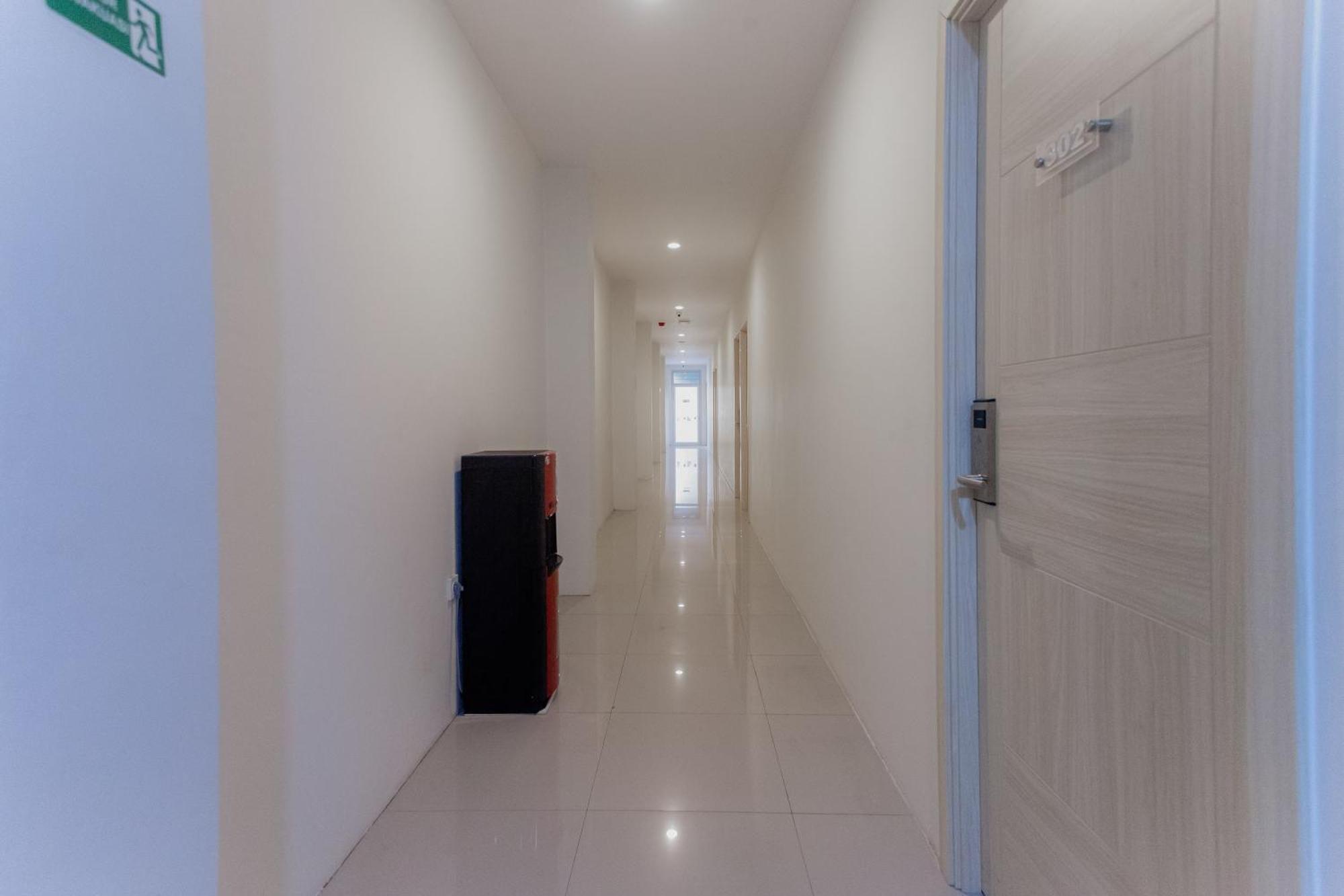 Urbanview Hotel Priority Samarinda By Reddoorz Exterior foto